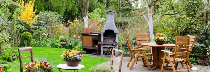 Gemütlicher Garten mit Grillplatz